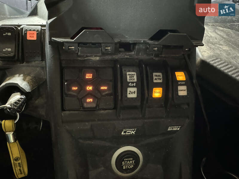 Квадроцикл спортивный BRP Maverick X3 2021 в Киеве