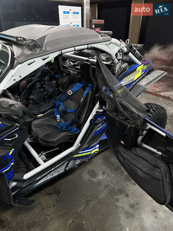 Квадроцикл  утилитарный BRP Maverick X3 2020 в Киеве