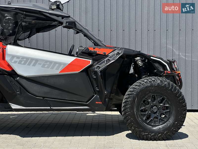 Мотовездеход BRP Maverick 2019 в Мукачево
