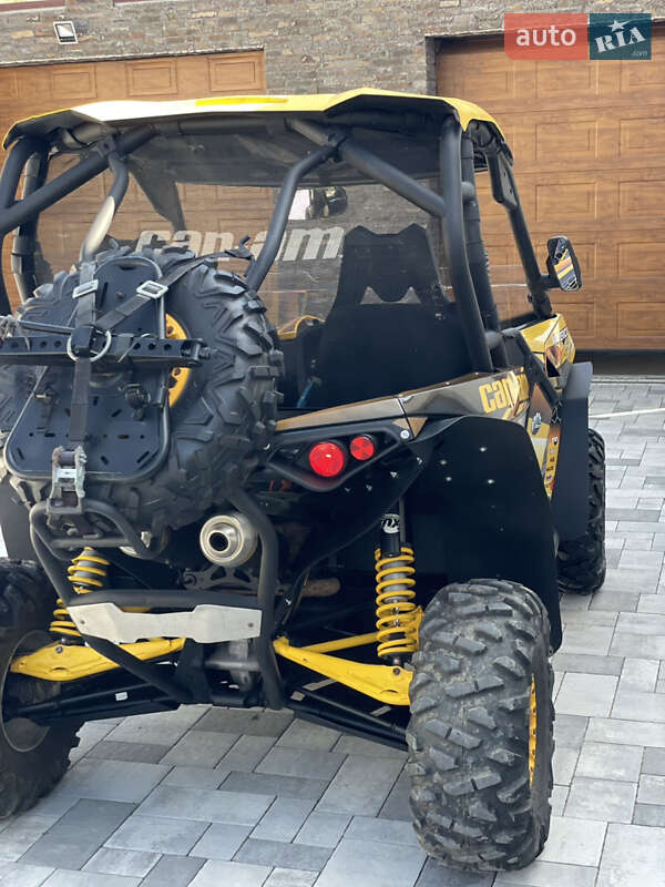 Квадроцикл  утилитарный BRP Maverick 2016 в Виноградове