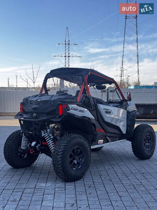 Мотовездеход BRP Maverick 2021 в Мукачево