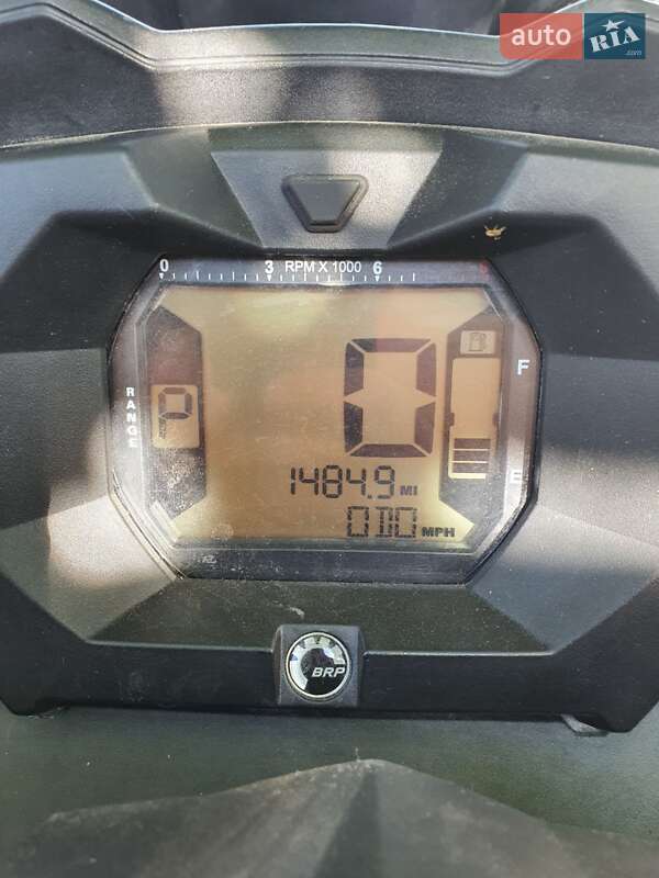 Квадроцикл  утилитарный BRP Outlander 2020 в Прилуках