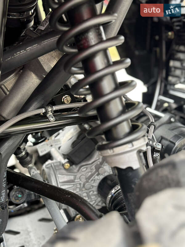 Квадроцикл  утилитарный BRP Outlander 2024 в Киеве