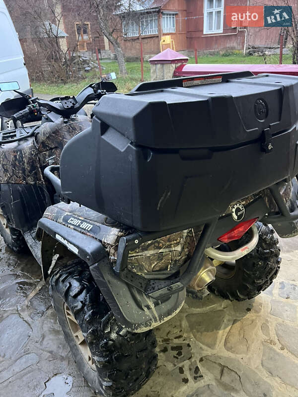 Боббер BRP Outlander 2012 в Яремче