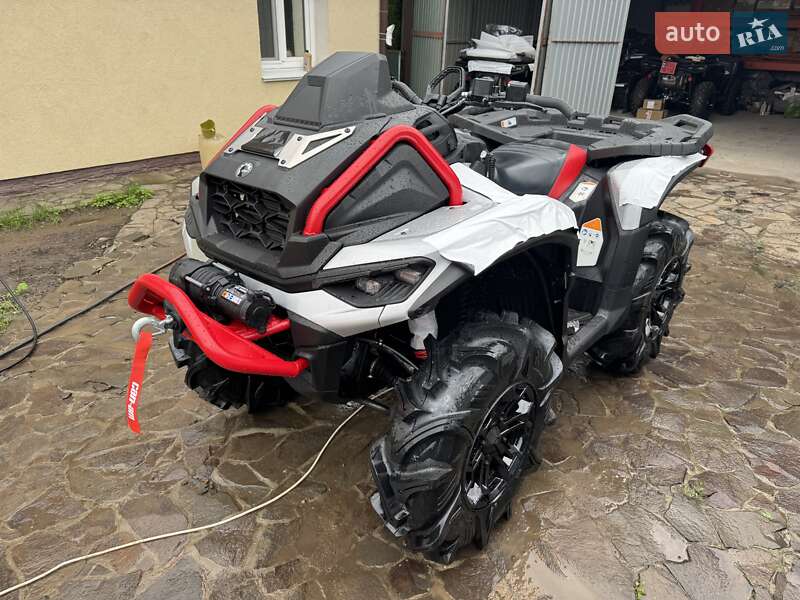 BRP Outlander 2025