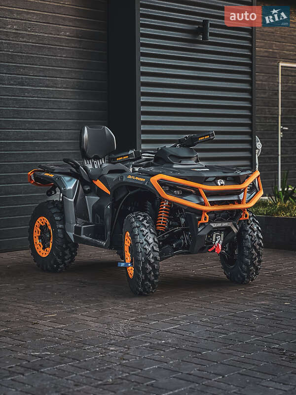 BRP Outlander 2025