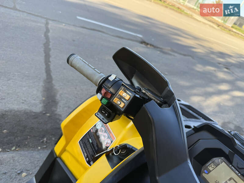 Квадроцикл  утилитарный BRP Outlander 2014 в Дрогобыче