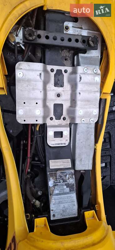 Квадроцикл  утилитарный BRP Outlander 2009 в Харькове