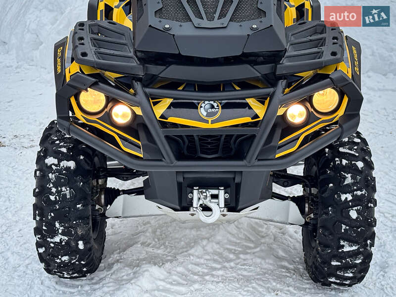 Квадроцикл  утилитарный BRP Outlander 2016 в Ужгороде