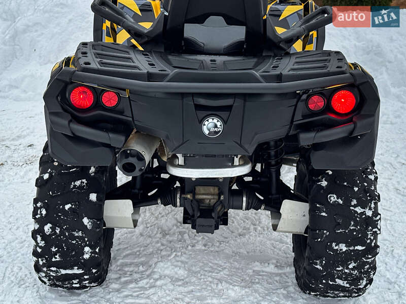 Квадроцикл  утилитарный BRP Outlander 2016 в Ужгороде