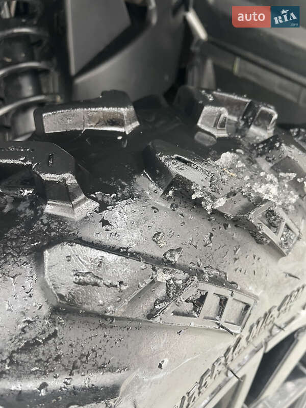 Квадроцикл  утилитарный BRP Outlander 2021 в Харькове