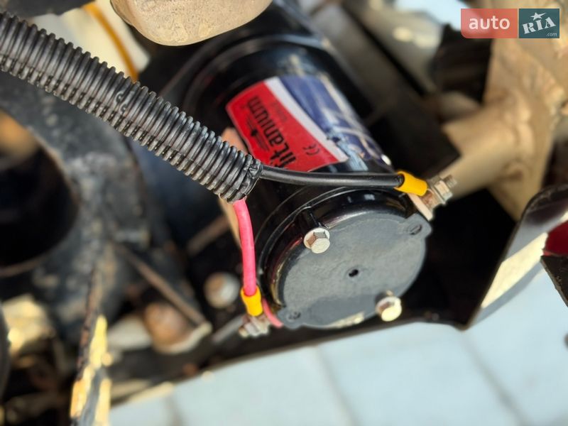 Квадроцикл  утилитарный BRP Outlander 2012 в Черновцах