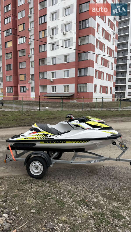 Гидроцикл спортивный BRP RXP-X 2016 в Харькове фото 4 Гидроцикл спортивный BRP RXP-X 2016 в Харькове