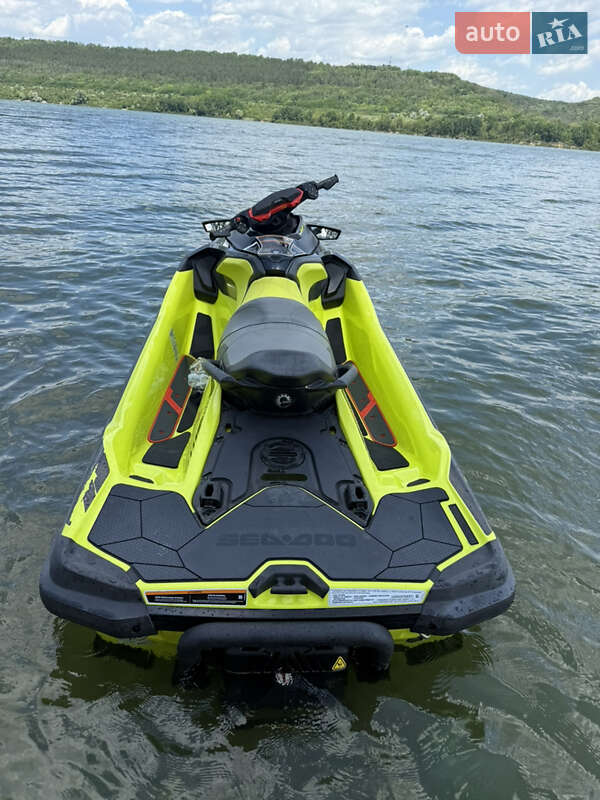 Гидроцикл спортивный BRP RXP-X 2019 в Новоднестровске фото 7 Гидроцикл спортивный BRP RXP-X 2019 в Новоднестровске