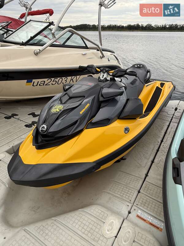 Гідроцикл спортивний BRP RXP-X 2021 в 