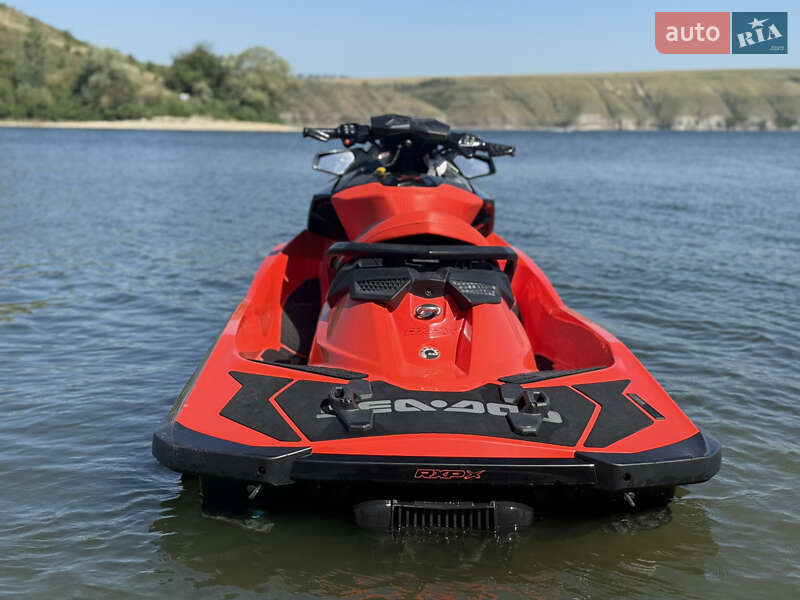 Гідроцикл спортивний BRP RXP-X 2016 в Хмельницькому фото 4 Гідроцикл спортивний BRP RXP-X 2016 в Хмельницькому
