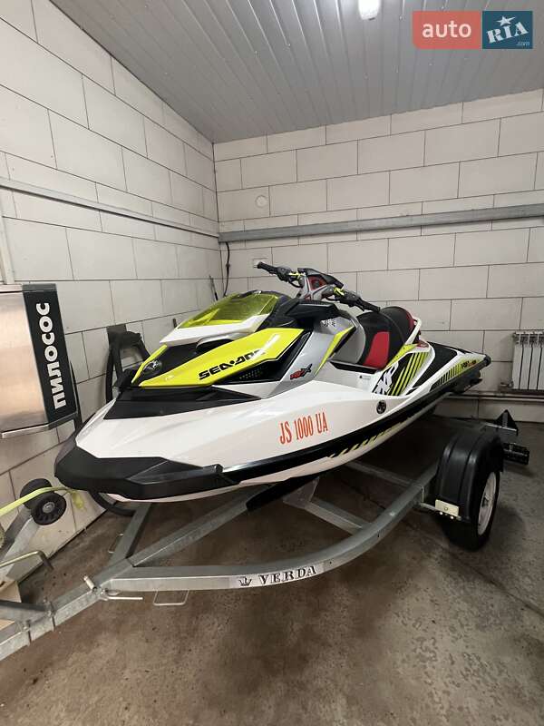 Гідроцикл спортивний BRP RXP-X 2016 в Кривому Розі фото 2 Гідроцикл спортивний BRP RXP-X 2016 в Кривому Розі