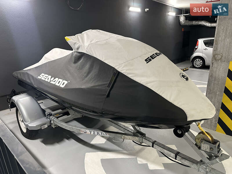 Гидроцикл спортивный BRP RXP 2012 в Киеве