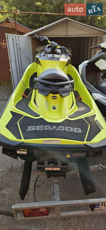 Гидроцикл спортивный BRP RXP 2017 в Киеве