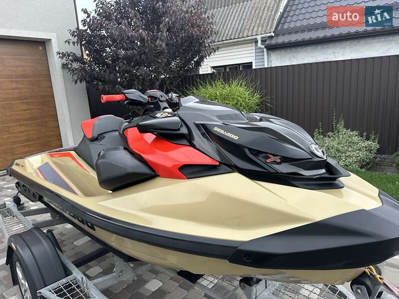 Гидроцикл спортивный BRP RXP 2025 в Белой Церкви фото Гидроцикл спортивный BRP RXP 2025 в Белой Церкви