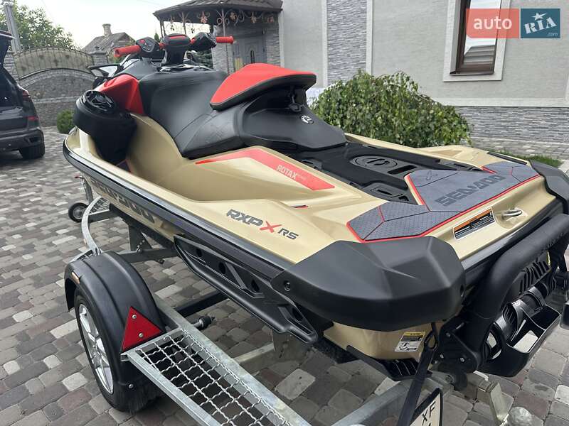 Гидроцикл спортивный BRP RXP 2025 в Белой Церкви фото 12 Гидроцикл спортивный BRP RXP 2025 в Белой Церкви