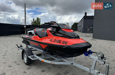 Гидроцикл спортивный BRP RXT 2017 в 