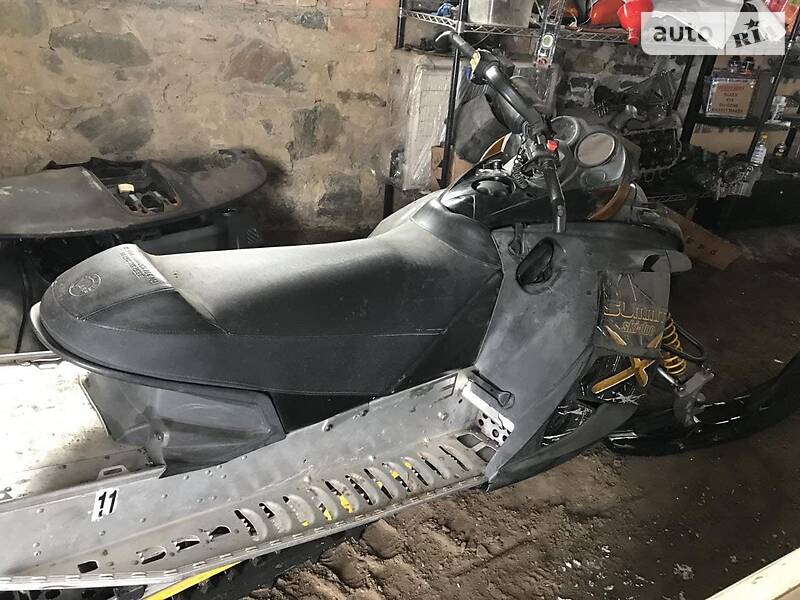 Снегомопеды и снегоскутеры BRP Ski-Doo 2006 в Киеве