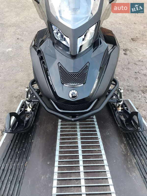 Снегоходы для охоты и рыбалки BRP Ski-Doo 2011 в Дрогобыче