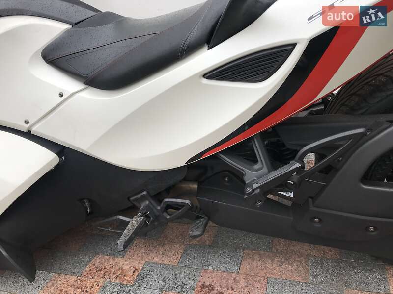 Трицикл BRP SP 2015 в Киеве фото 8 Трицикл BRP SP 2015 в Киеве