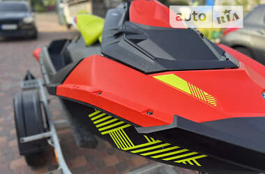 Гидроцикл туристический BRP Spark 2020 в 