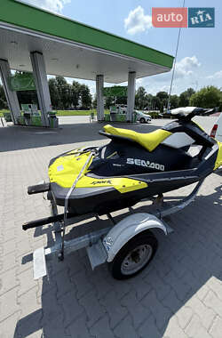 Гідроцикл спортивний BRP Spark 2017 в 