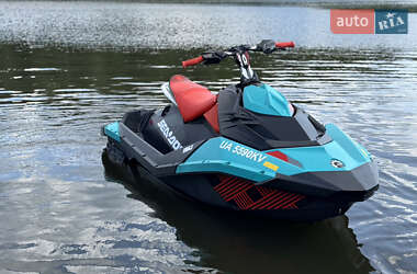 Гидроцикл спортивный BRP Spark 2017 в 