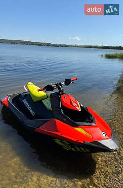 Гідроцикл спортивний BRP Spark 2020 в Житомирі