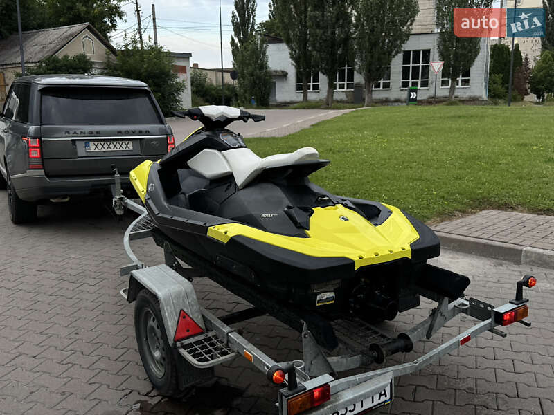 Гідроцикл спортивний BRP Spark 2016 в Житомирі