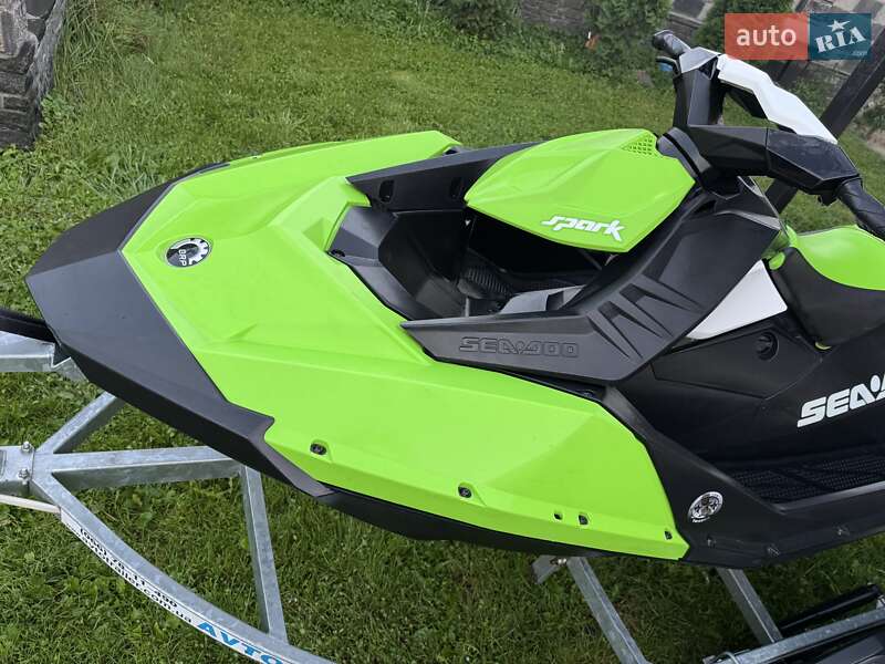 Гідроцикл спортивний BRP Spark 2017 в Житомирі