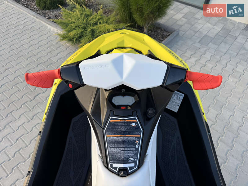 Гидроцикл спортивный BRP Spark 2016 в Тернополе