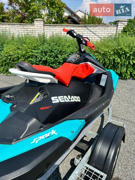 Гидроцикл спортивный BRP Spark 2017 в Житомире