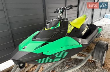 Гидроцикл спортивный BRP Spark 2020 в Житомире