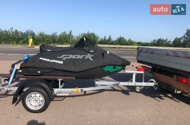 Гидроцикл спортивный BRP Spark 2020 в Ладыжине фото 9 Гидроцикл спортивный BRP Spark 2020 в Ладыжине