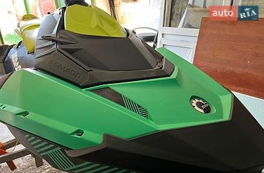 Гидроцикл спортивный BRP Spark 2020 в Ладыжине