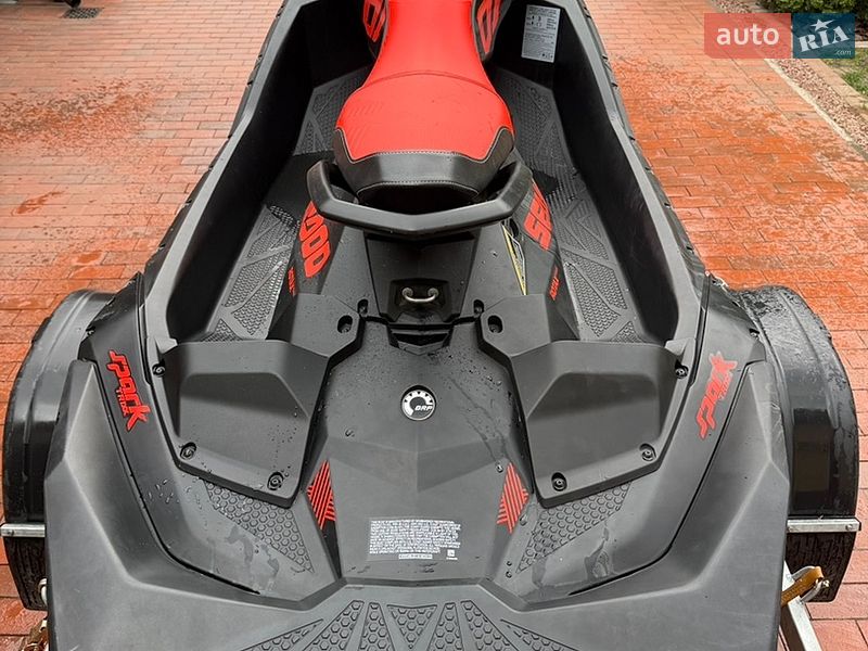 Гидроцикл спортивный BRP Spark 2022 в Кропивницком
