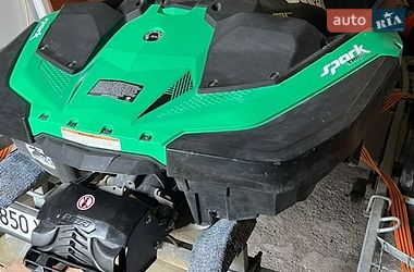 Гидроцикл спортивный BRP Spark 2020 в Ладыжине фото 10 Гидроцикл спортивный BRP Spark 2020 в Ладыжине