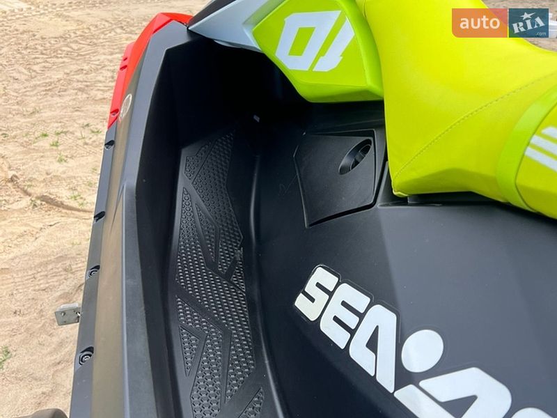 Гідроцикл спортивний BRP Spark 2020 в Житомирі