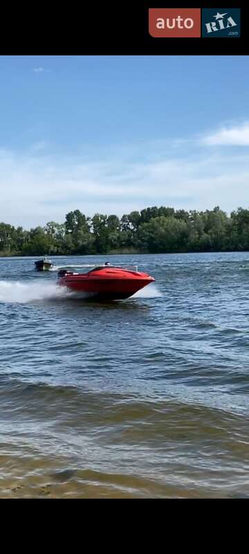 Катер BRP Speedster 2003 в Кременчуці