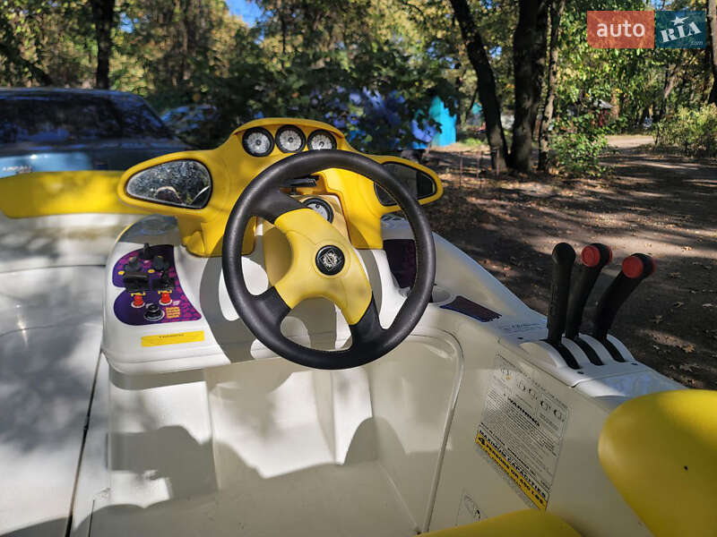 Катер BRP Speedster 2000 в Каменском