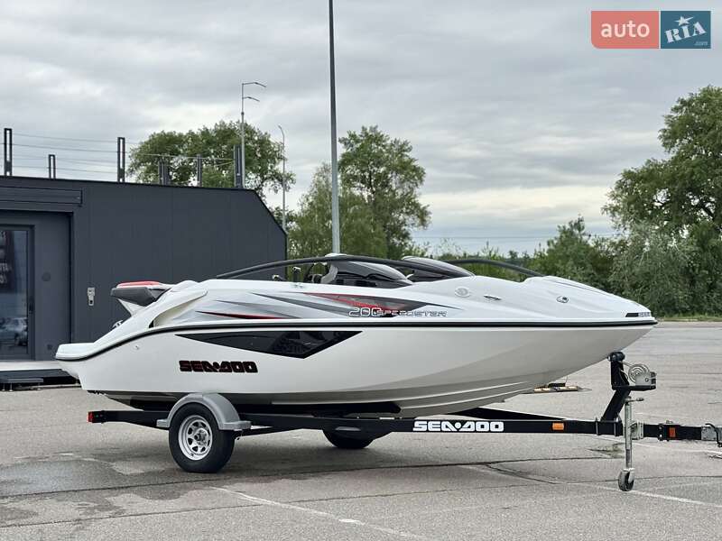 Катер BRP Speedster 2012 в Киеве