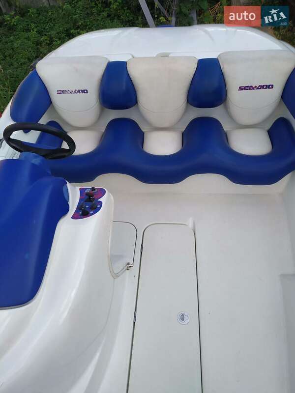 Катер BRP Sportster 2001 в Киеве