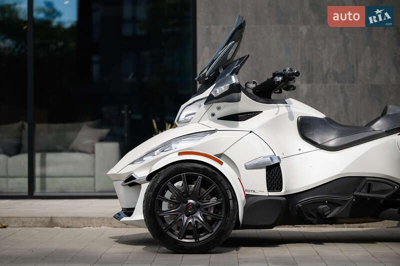 Трайк BRP Spyder 2016 в Ужгороде фото 5 Трайк BRP Spyder 2016 в Ужгороде