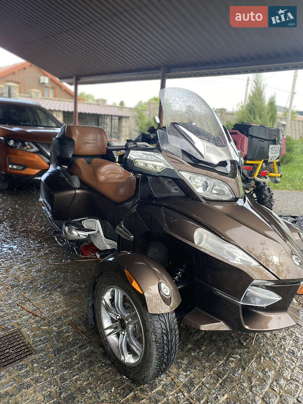 Трицикл BRP Spyder 2012 в Львове