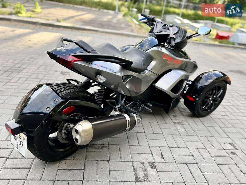 Трайк BRP Spyder 2011 в Днепре фото 29 Трайк BRP Spyder 2011 в Днепре